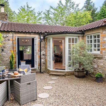 The Old Potting Shed Holiday home Richmond (North Yorkshire)