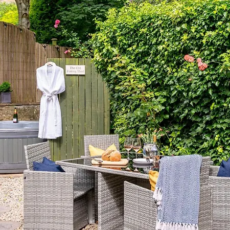 Holiday home The Old Potting Shed *